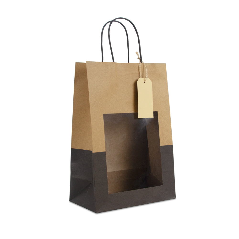 Twisted papieren cadeau draagtasjes met een venster en papieren hangtag